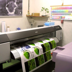 druk-pigmentowy-druk-solwentowy-pracownia-graficzna-serid